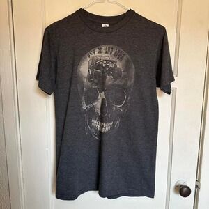 charcoal gray‎ tee featuring skull + Jeep 4x4 off-road graphic